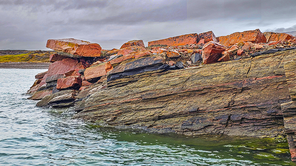 Very old rock formations, Dunes harbour, Devon island, Nunavut, Canadian Arctic, Canada, North America