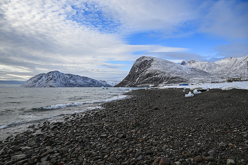 Arctic desert around Grise Fjord, most northern community in America, Nunavut, Canadian Arctic, Canada, North America