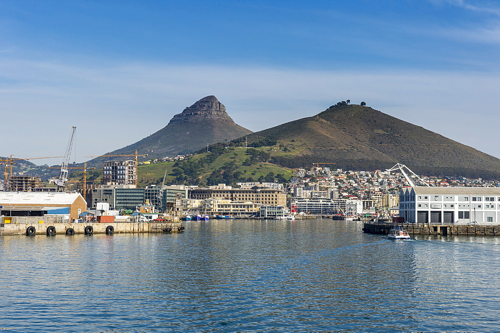 Skyline of Cape Town with Lions Head in the background, Cape Town, South Africa, Africa