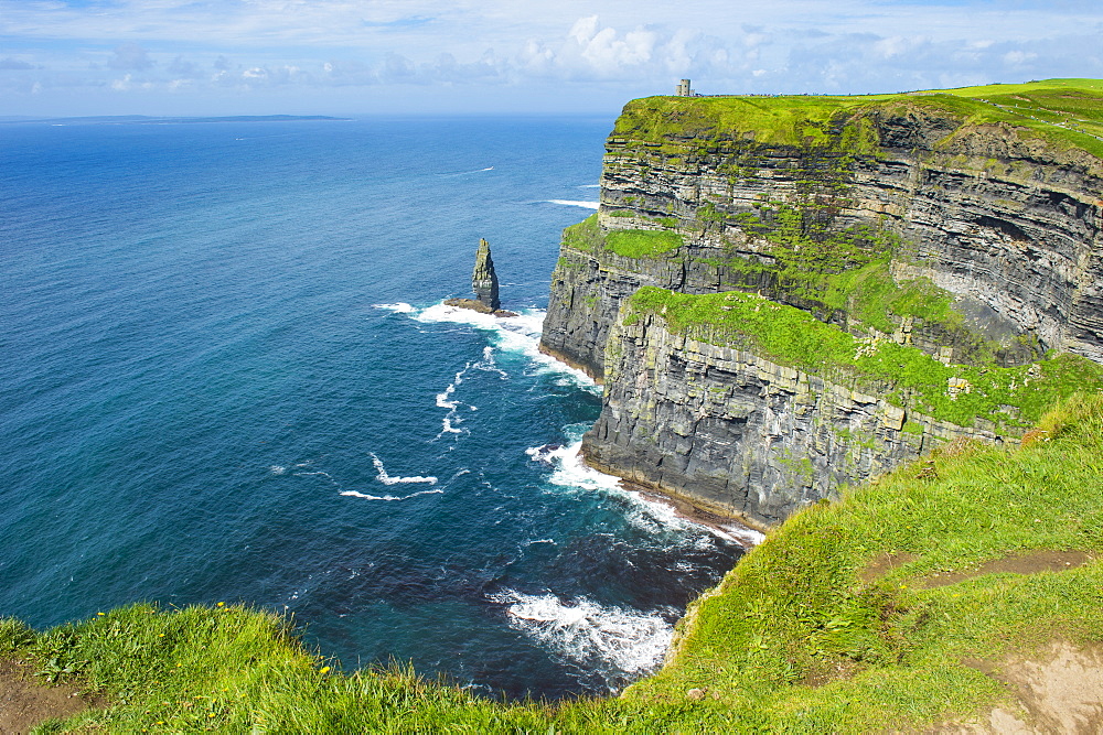 Cliffs of Moher, The Burren, County Clare, Munster, Republic of Ireland, Europe