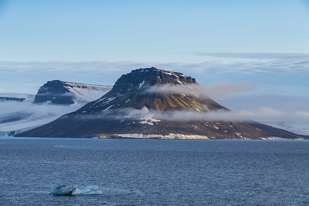 Flat table mountains covered with ice, Franz Josef Land archipelago, Arkhangelsk Oblast, Arctic, Russia, Europe