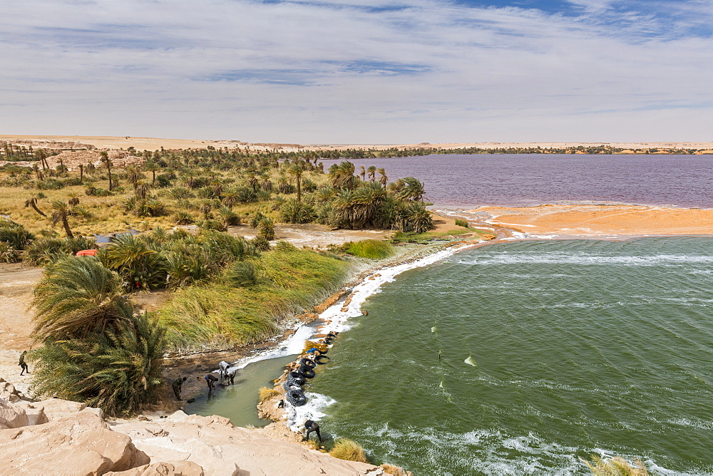 Two coloured lake, part of the Ounianga lakes, UNESCO World Heritage Site, northern Chad, Africa