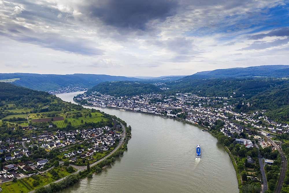 View from the Gedeonseck down to the Rhine at Boppard, UNESCO World Heritage Site, Middle Rhine valley, Rhineland-Palatinate, Germany, Europe