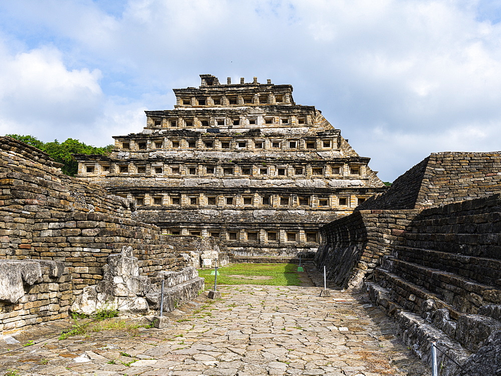 Pyramid of the Niches, Pre-Columbian archaeological site of El Tajin, UNESCO World Heritage Site, Veracruz, Mexico, North America