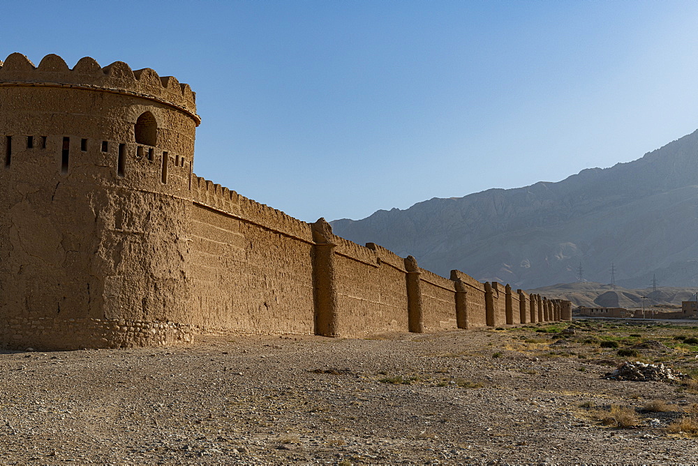 Outer walls of the Indian style Tashkurgan Palace former summer palace of the king, outside Mazar-E-Sharif, Afghanistan, Asia