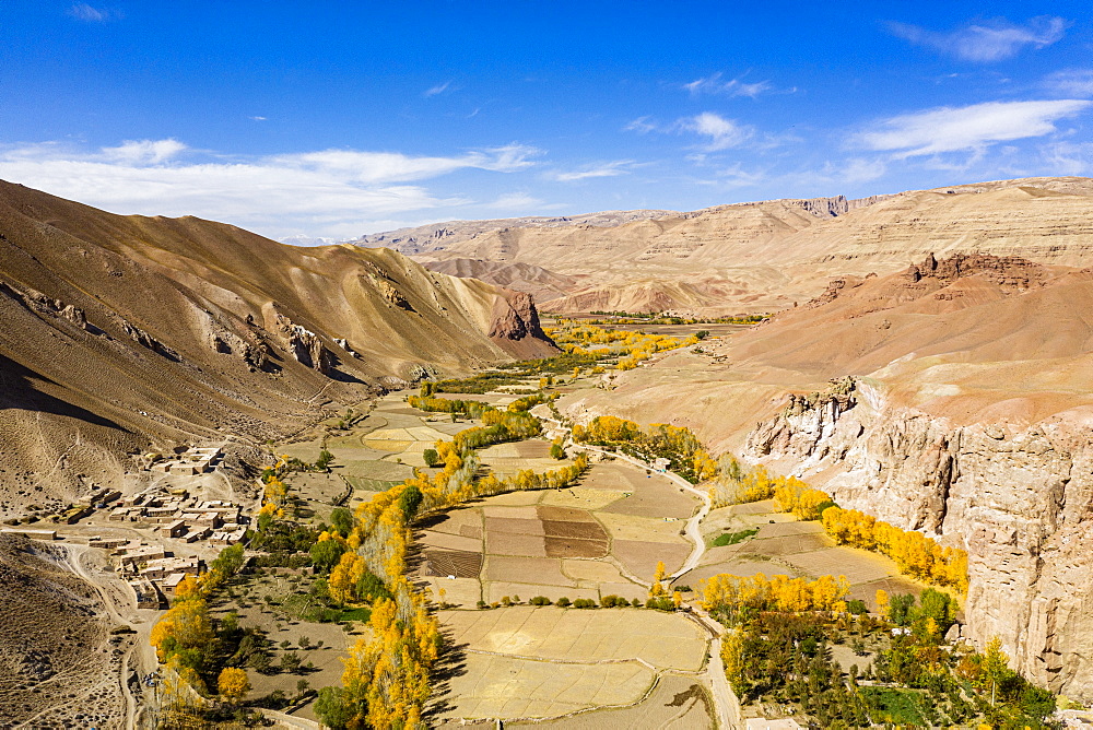 Fertile valley near Yakawlang province, Bamyan, Afghanistan, Asia