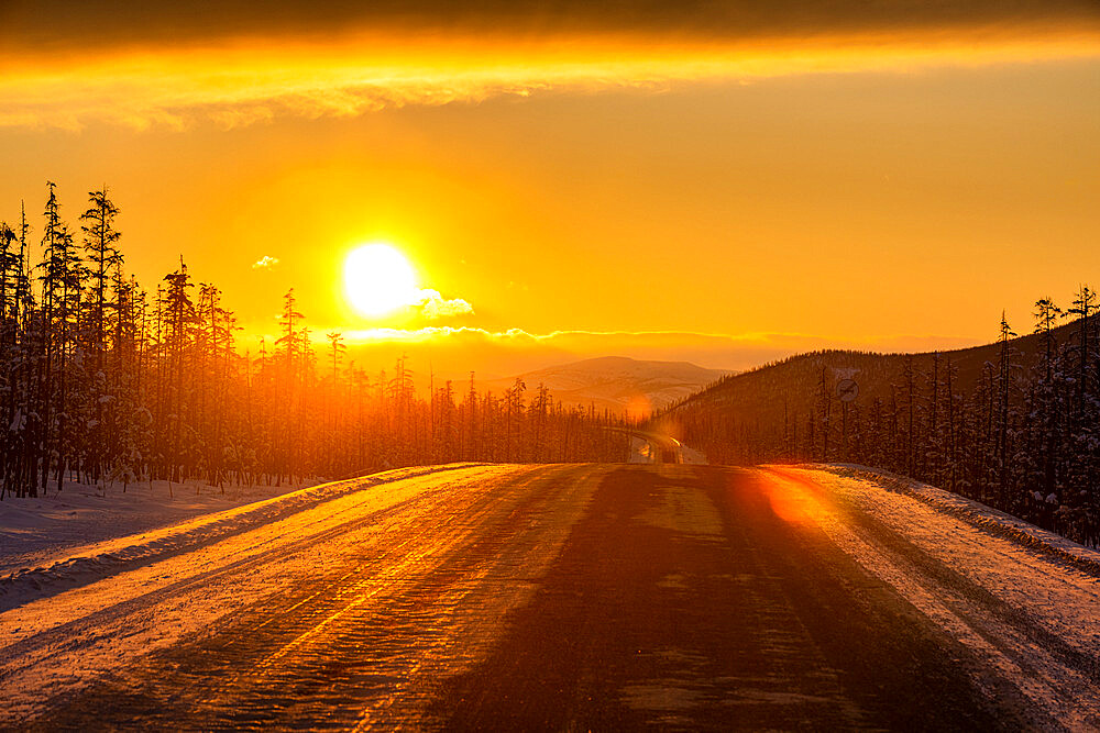 Sunset over the Road of Bones, Sakha Republic (Yakutia), Russia, Eurasia