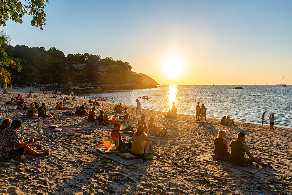 Sunset on Sunset Beach, Koh Lipe, Tarutao National Park, Thailand, Southeast Asia, Asia