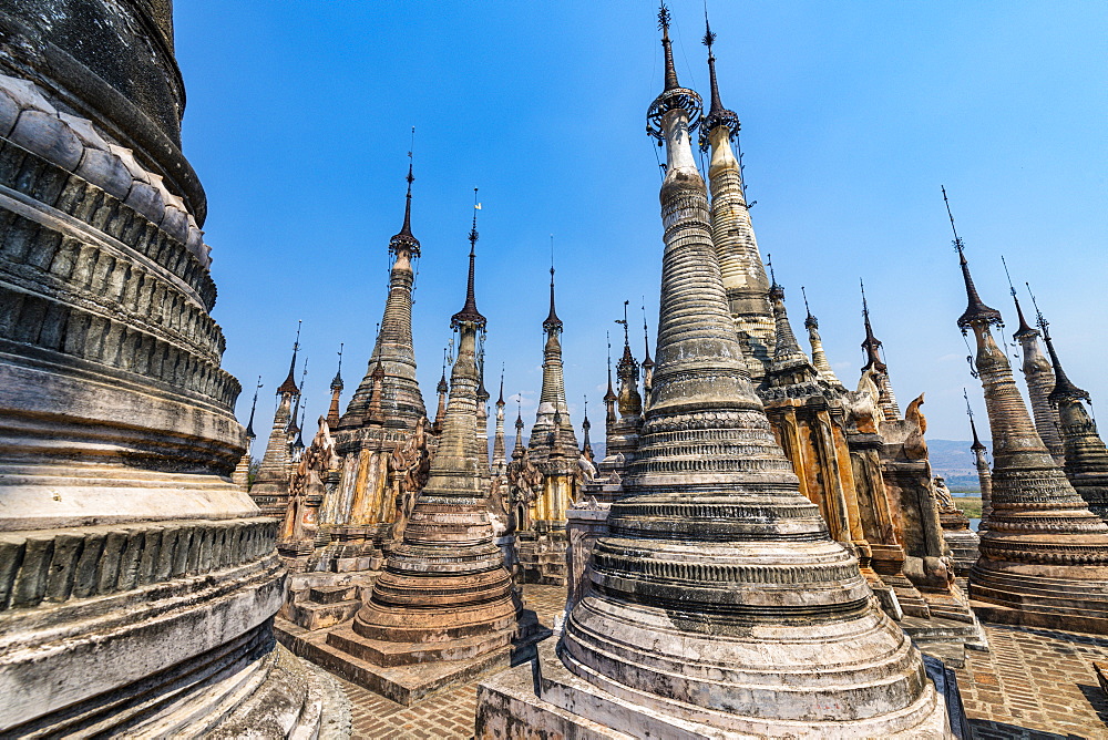 Many spires like pagodas, Tharkong Pagoda, southern Inle Lake, Shan state, Myanmar (Burma), Asia