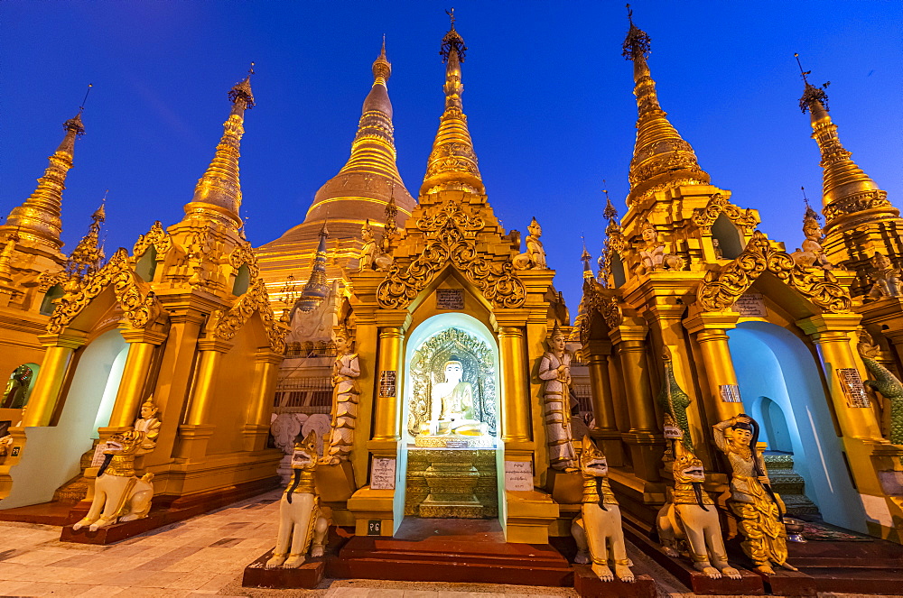 Shwedagon pagoda after sunset, Yangon (Rangoon), Myanmar (Burma), Asia