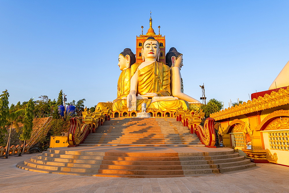 Huge sitting Buddhas, Ko Yin Lay, Pupawadoy Monastery near Ye, Mon state, Myanmar (Burma), Asia