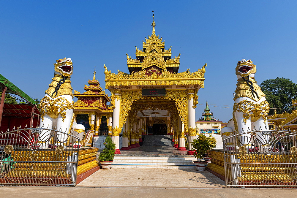 Shwesandaw Paya, principal shrine in Ye, Mon state, Myanmar (Burma), Asia