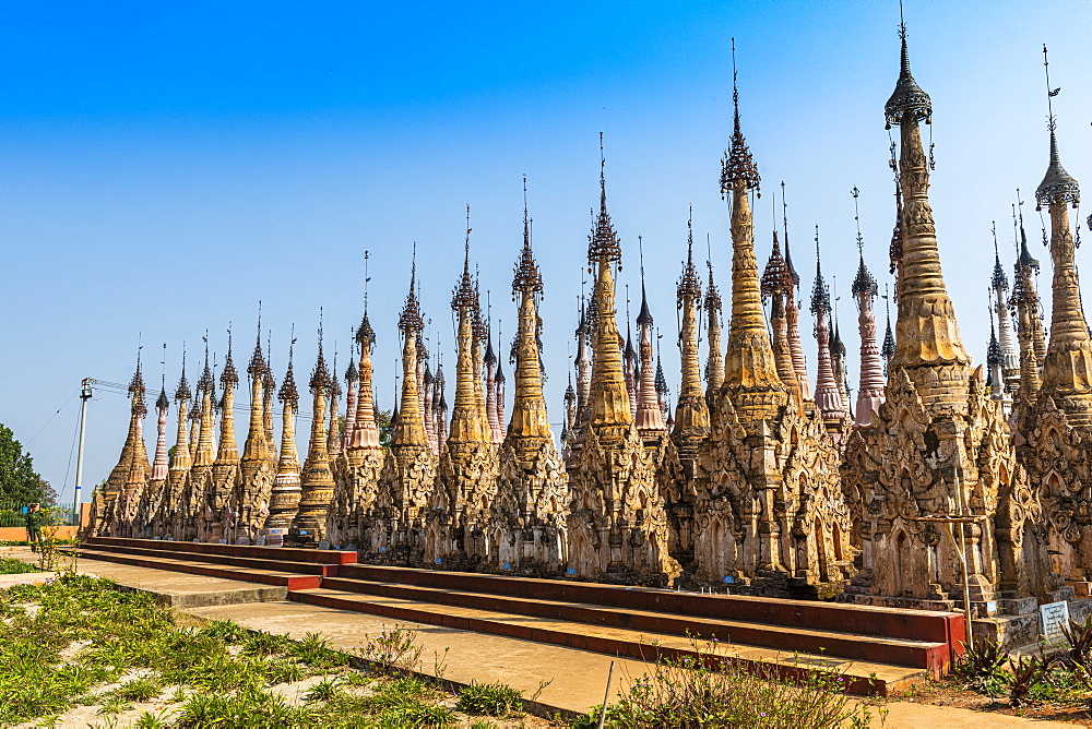 Kakku's pagoda with its 2500 stupas, Kakku, Shan state, Myanmar (Burma), Asia