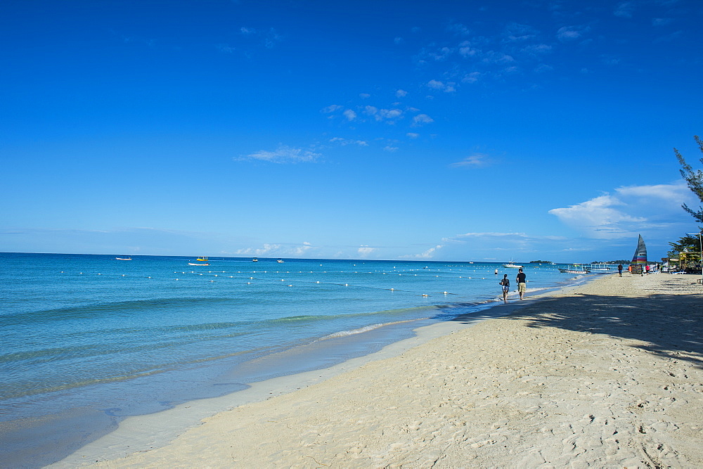 Turquoise water on a white sand beach, Montego Bay, Jamaica, West Indies, Caribbean, Central America