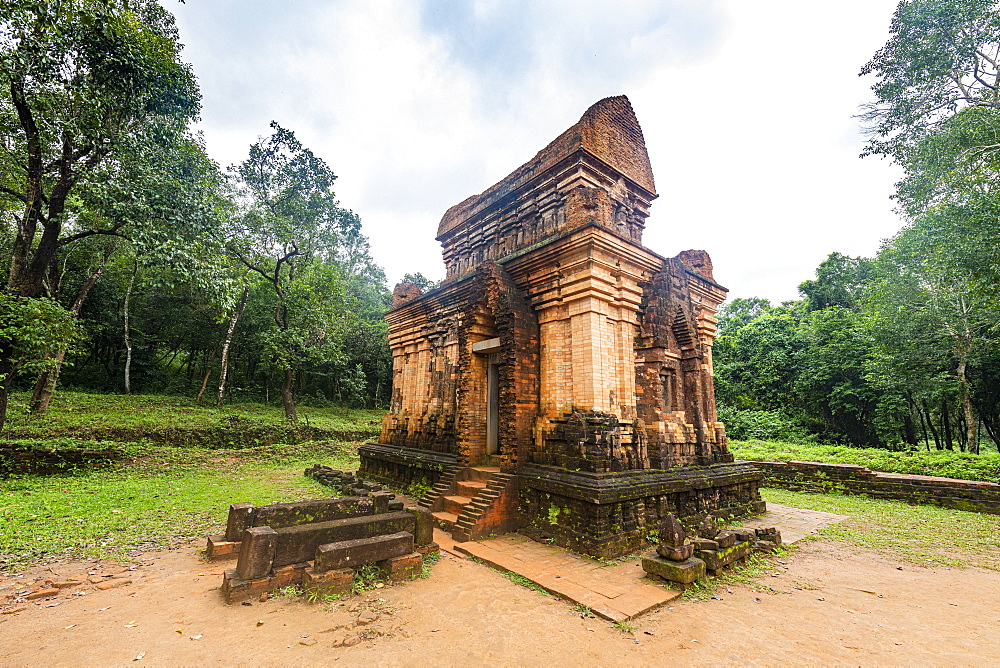 Champa Hindu temple in My Son, UNESCO World Heritage Site, Vietnam, Indochina, Southeast Asia, Asia