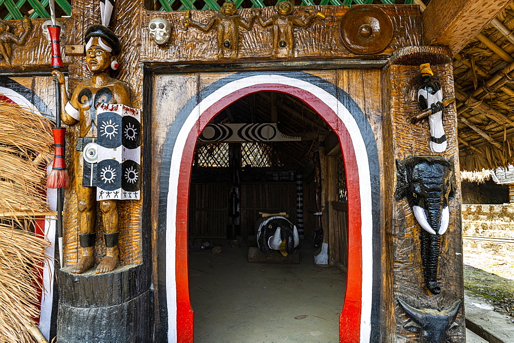 Traditional artist woodwork in the Naga heritage village of Kisama, Nagaland, India, Asia