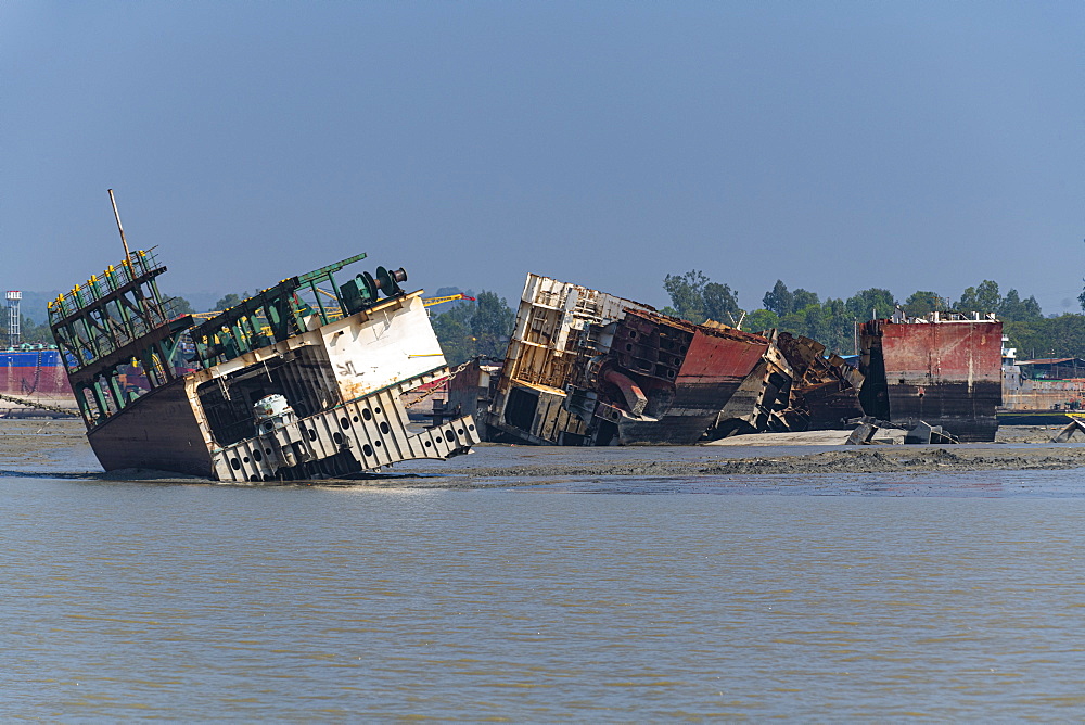 Huge container ships ready to be broken up, Chittagong Ship Breaking Yard, Chittagong, Bangladesh, Asia