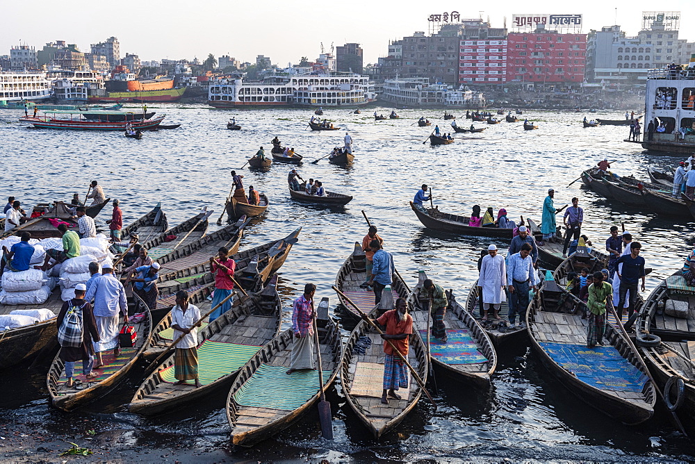 Passenger Canoes in the port of Dhaka, Bangladesh, Asia