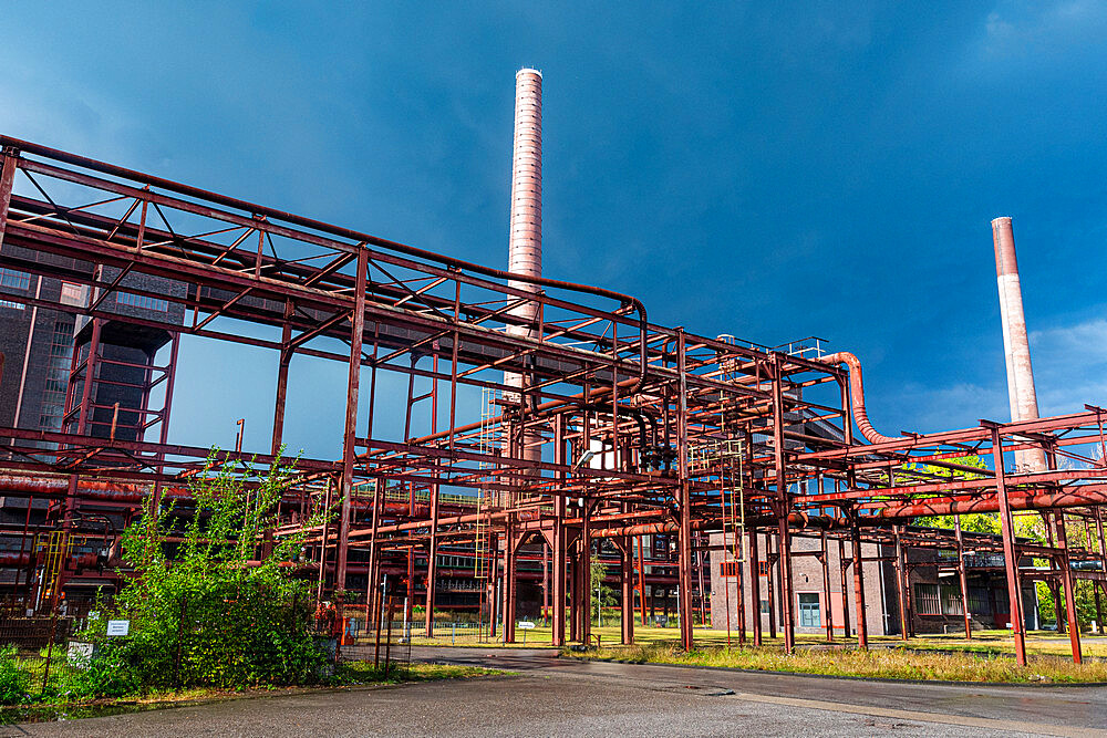 Coking plant, Zollverein Coal Mine Industrial Complex, UNESCO World Heritage Site, Essen, Ruhr, North Rhine-Westphalia, Germany, Europe