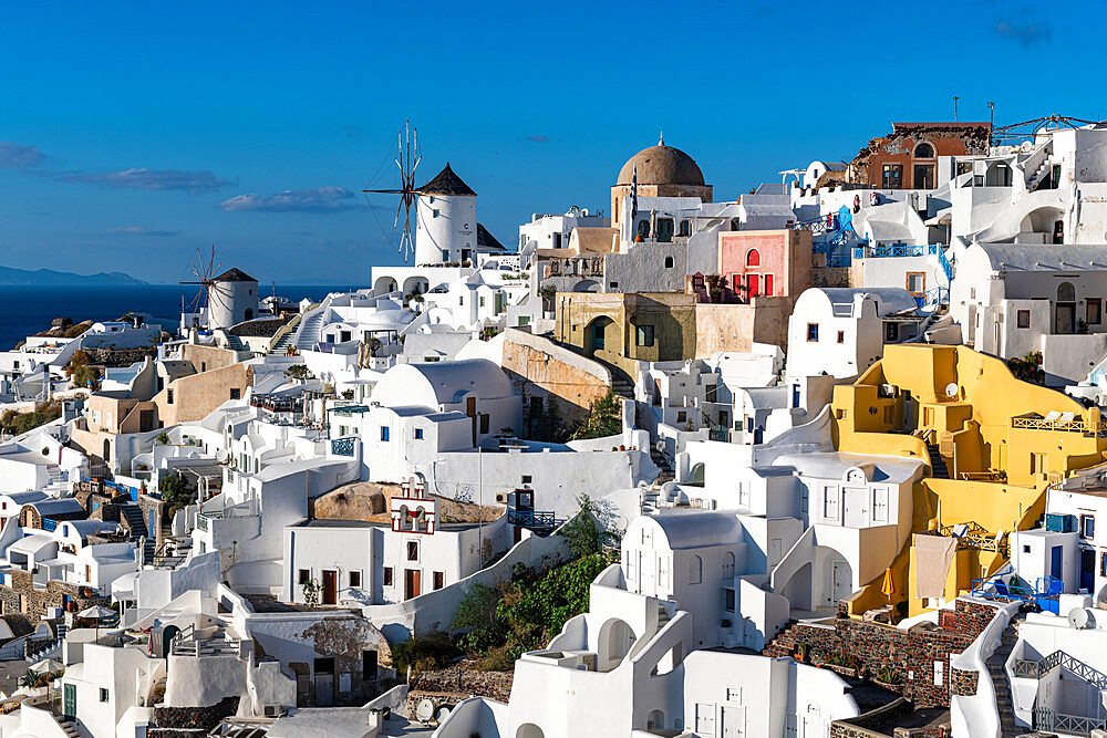 Whitewashed architecture, Oia, Santorini, Cyclades, Greek Islands, Greece, Europe