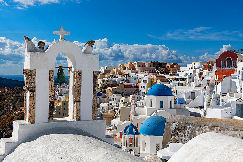 Whitewashed church, Oia, Santorini, Cyclades, Greek Islands, Greece, Europe