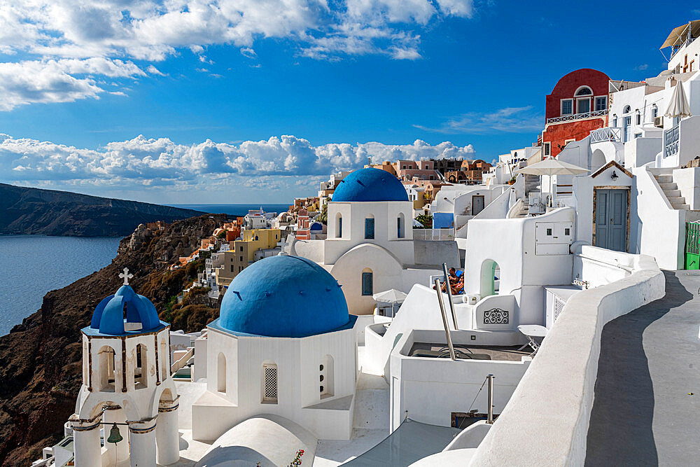 Whitewashed church, Oia, Santorini, Cyclades, Greek Islands, Greece, Europe