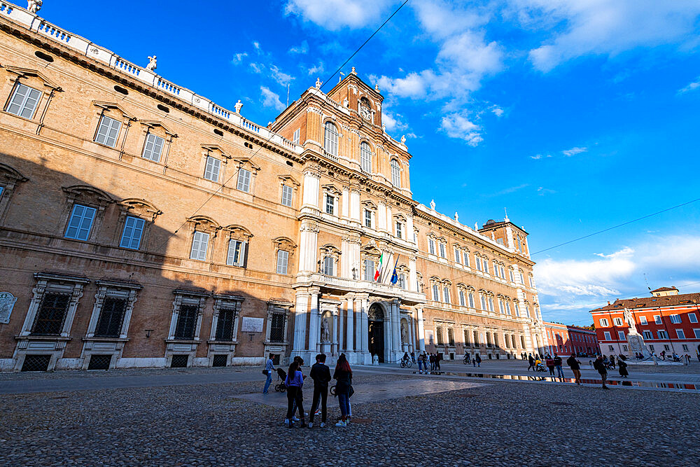 Palazzo Ducale, Modena, Emilia-Romagna, Italy, Europe