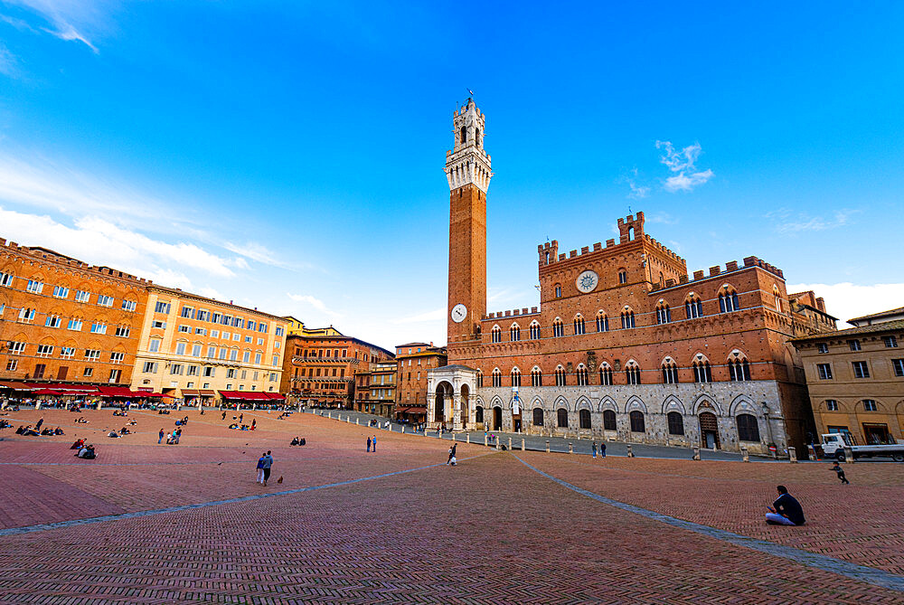 Piazza del Campo, main square in Siena, UNESCO World Heritage Site, Tuscany, Italy, Europe