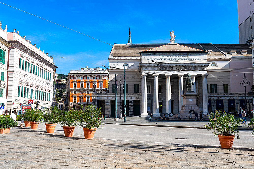 Theatre on Piazza De Ferrari, Genoa, Liguria, Italy, Europe