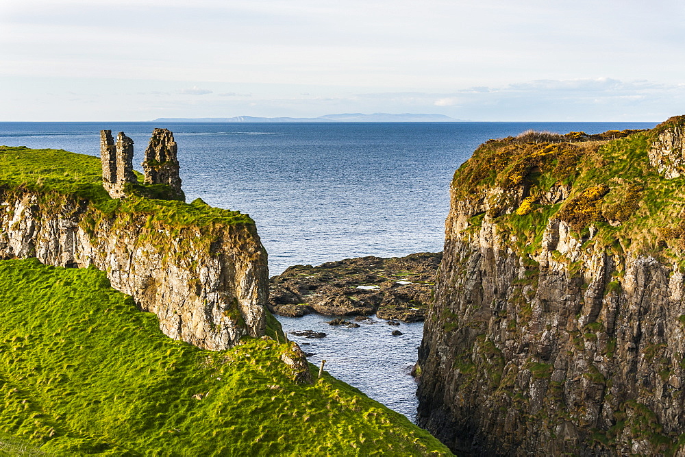 Dunseverick Castle near the Giants Causeway, County Antrim, Ulster, Northern Ireland, United Kingdom, Europe 