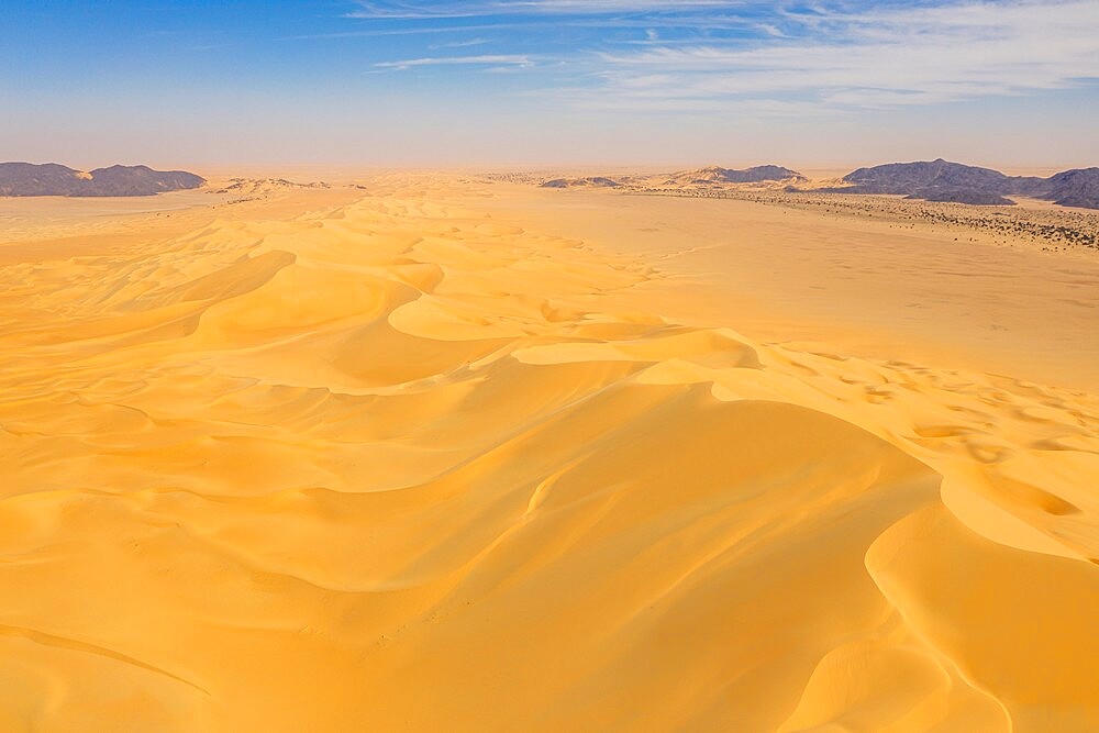 Aerial of crab's claw Arakao sand dune, Tenere Desert, Sahara, Niger, Africa