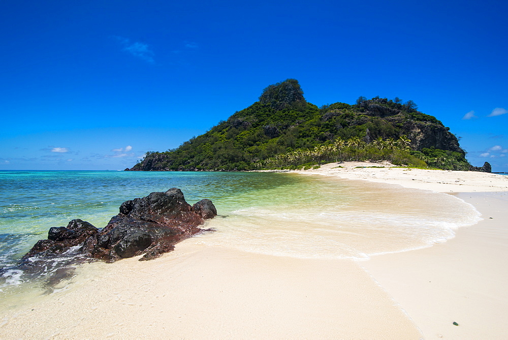 Beautiful white sand beach on Monuriki (Cast Away Island), Mamanuca Islands, Fiji, South Pacific