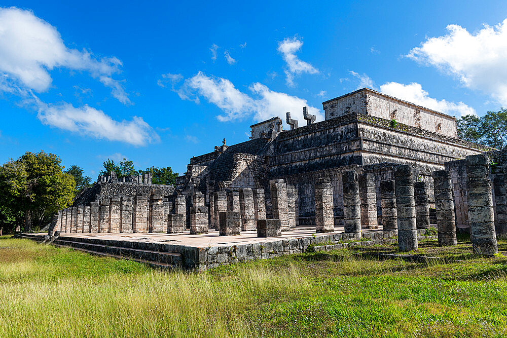 Pre-Columbian city, Chichen Itza, UNESCO World Heritage Site, Yucatan, Mexico, North America