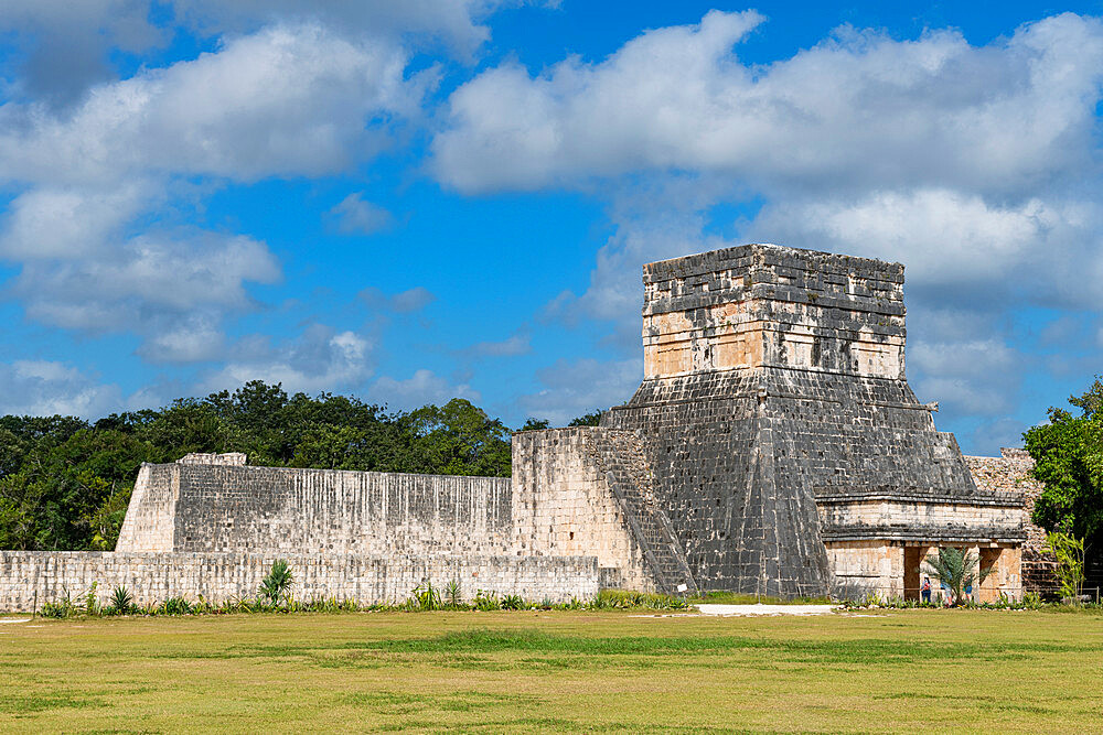 Pre-Columbian city, Chichen Itza, UNESCO World Heritage Site, Yucatan, Mexico, North America