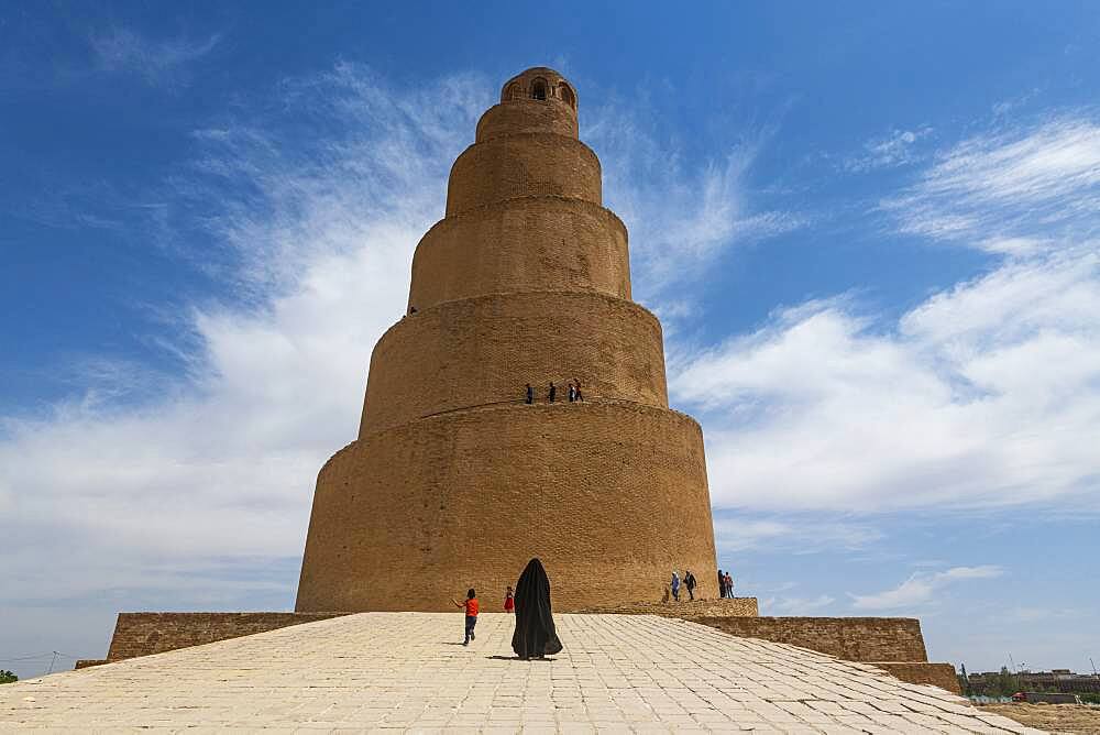 Spiral minaret of the Great Mosque of Samarra, UNESCO World Heritage Site, Samarra, Iraq, Middle East