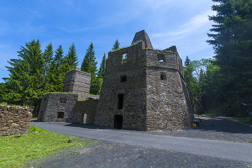 Ancient Lime works in the Ore Mountain Mining Region, UNESCO World Heritage Site, Kovarska (Schmiedeberg), Czech Republic, Europe