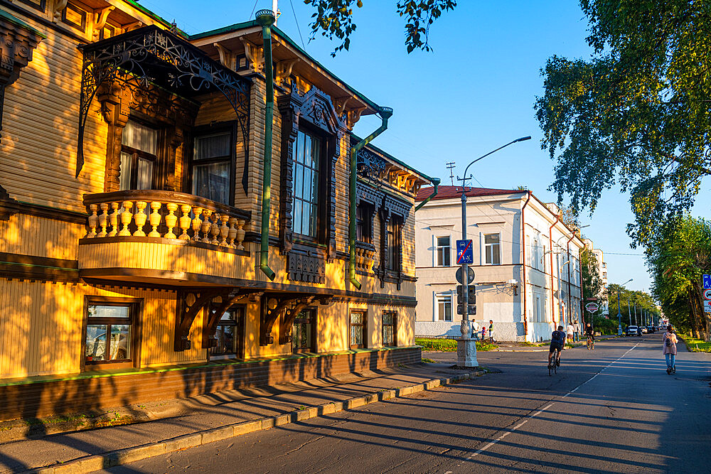 Osobnyak Surkova wooden historic building, Arkhangelsk, Russia, Europe