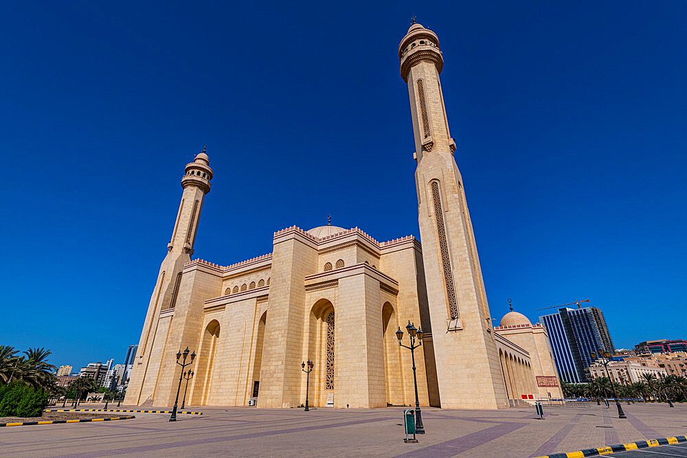 The Grand Mosque, Manama, Kingdom of Bahrain, Middle East