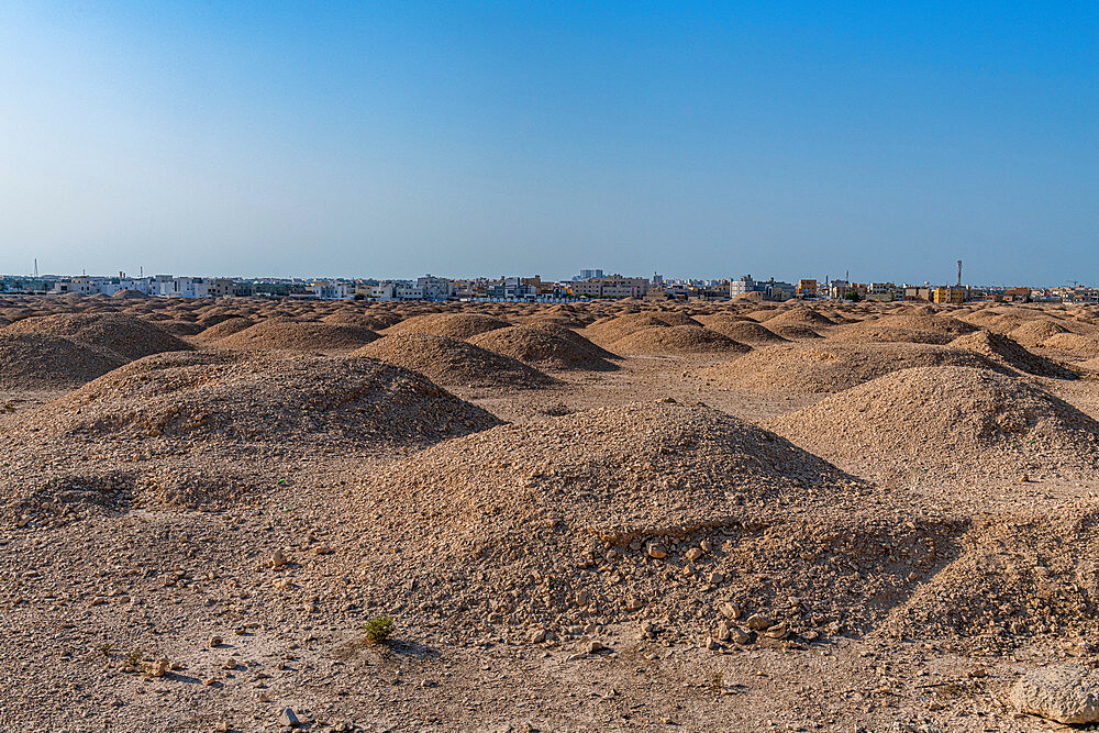 Dilmun Burial Mounds, UNESCO World Heritage Site, Kingdom of Bahrain, Middle East