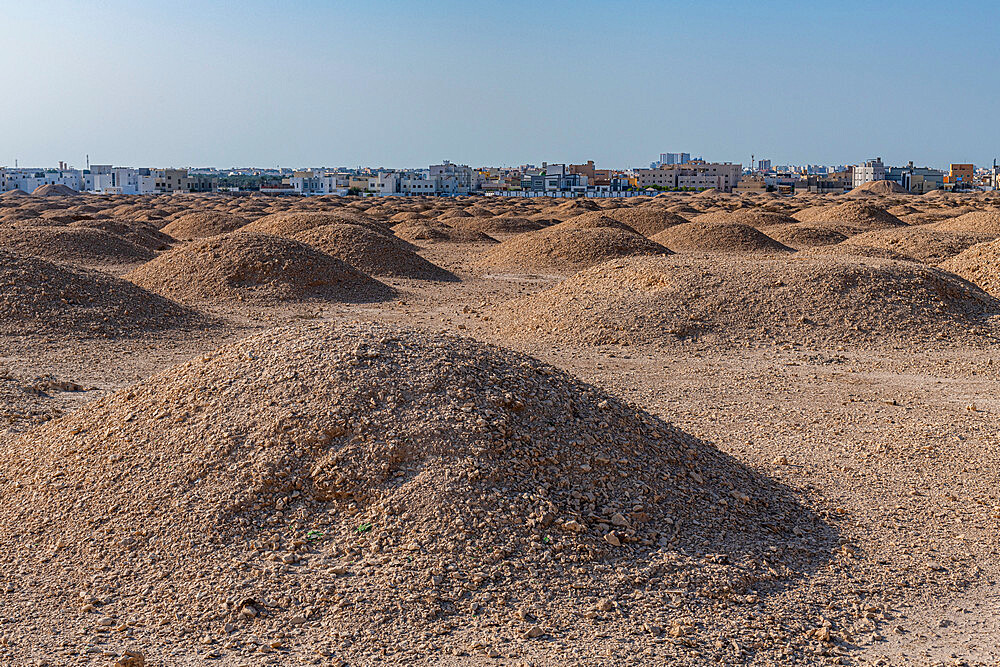 Dilmun Burial Mounds, UNESCO World Heritage Site, Kingdom of Bahrain, Middle East