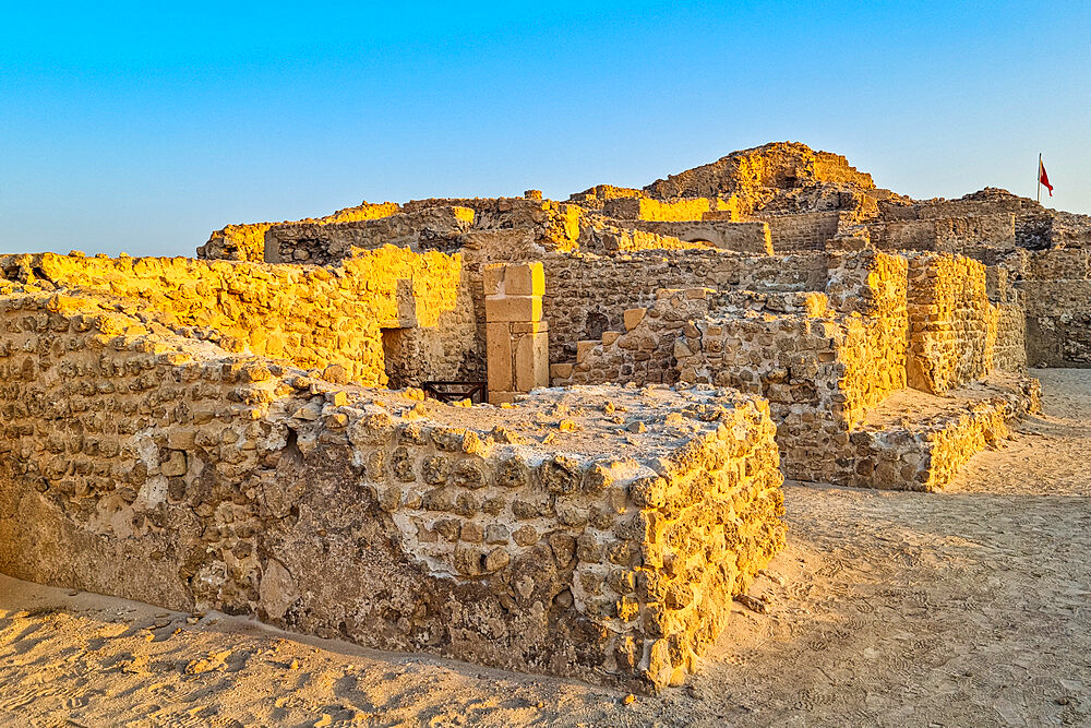 Qal'at al-Bahrain (Bahrain Fort), UNESCO World Heritage Site, Kingdom of Bahrain, Middle East