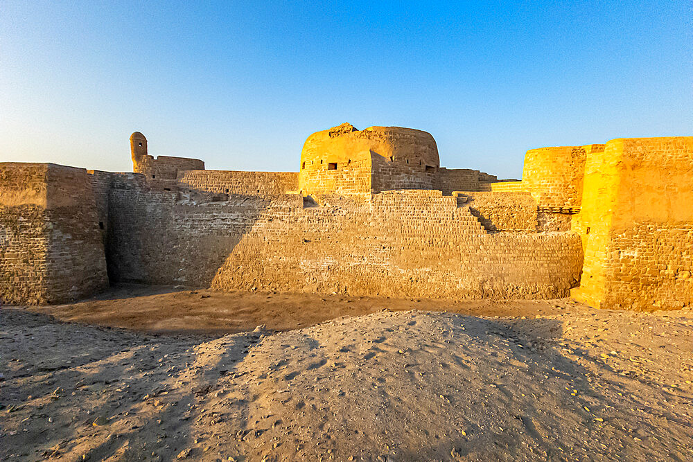 Qal'at al-Bahrain (Bahrain Fort), UNESCO World Heritage Site, Kingdom of Bahrain, Middle East