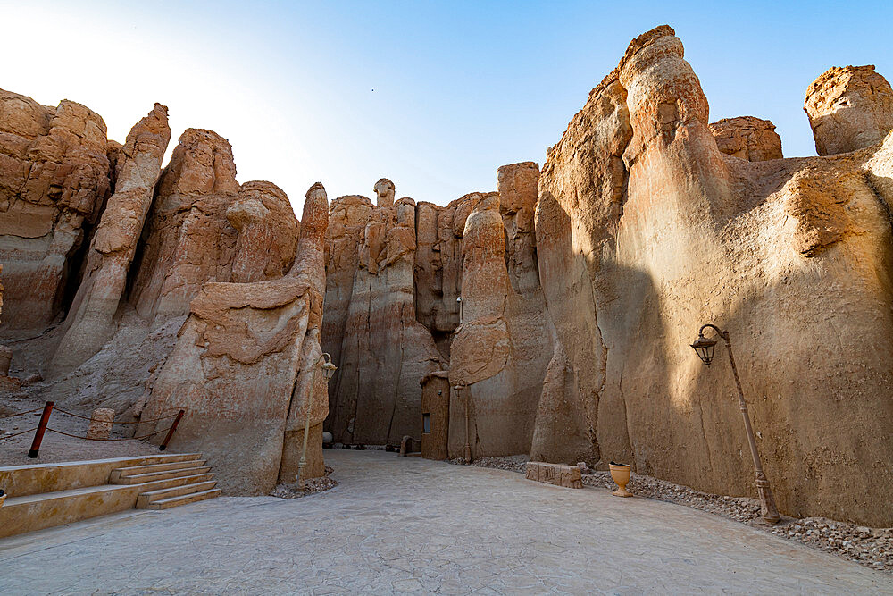 Entrance to the Al Qarah mountain, Al Ahsa (Al Hasa) Oasis, UNESCO World Heritage Site, Hofuf, Kingdom of Saudi Arabia, Middle East