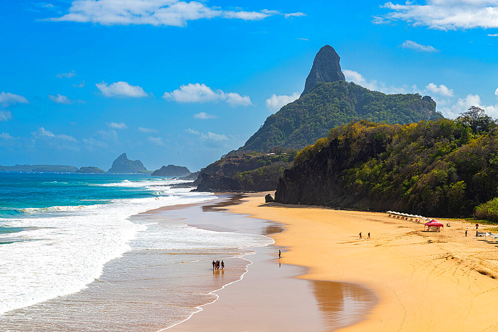 Cacimba do Padre Beach, Fernando de Noronha, UNESCO World Heritage Site, Brazil, South America