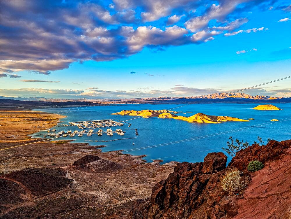 Lake mead at sunset, Nevada, USA