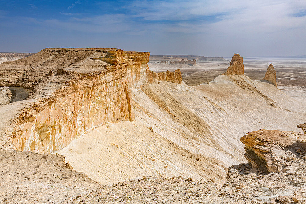 Bozzhira Canyon, Ustyurt plateau, Mangystau, Kazakhstan, Central Asia, Asia