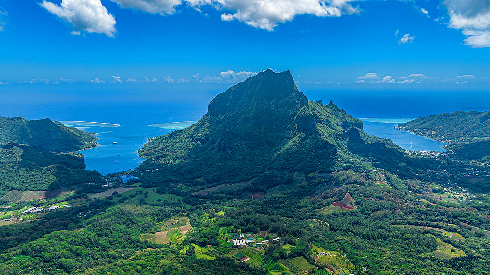 Aerial of the bays of Moorea (Mo'orea), Society Islands, French Polynesia, South Pacific, Pacific