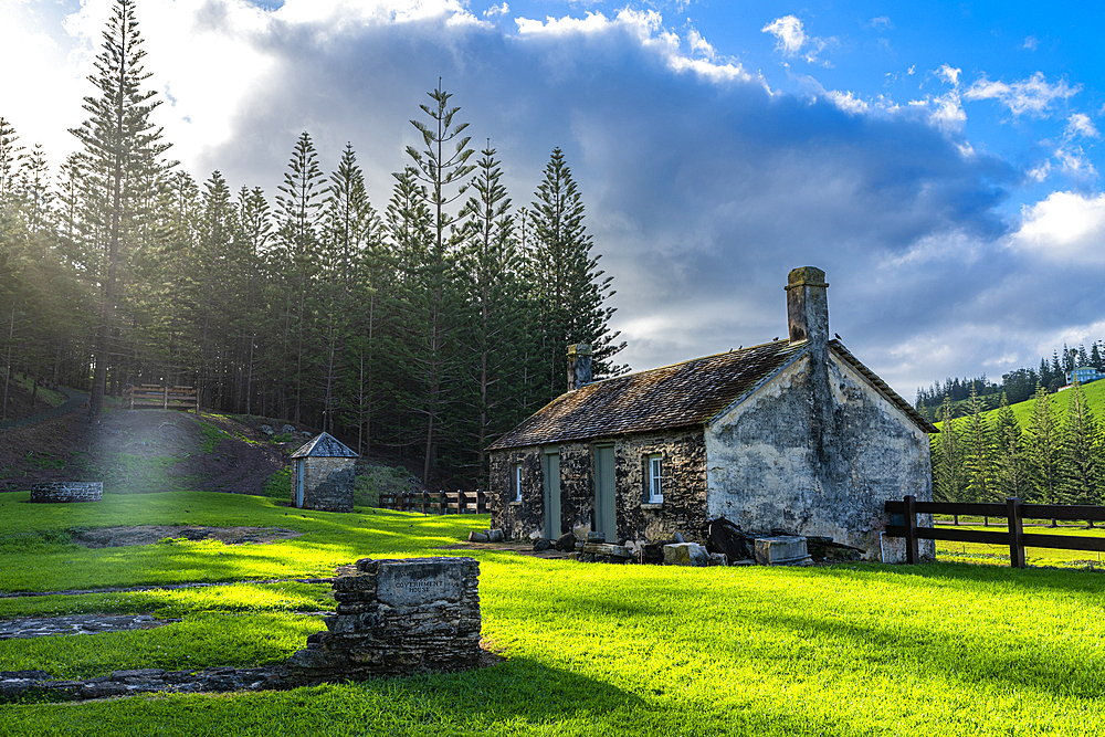 Old ruins, Kingston and Arthur's Vale Historic Area, UNESCO World Heritage Site, Norfolk Island, Australia, Pacific