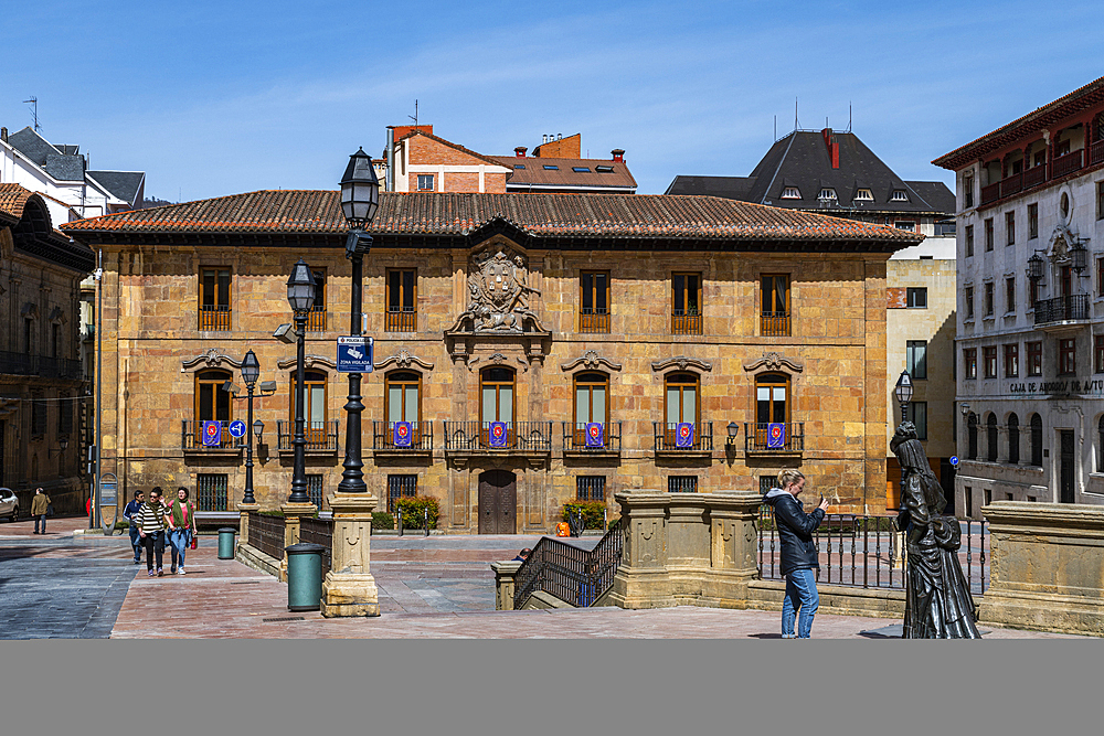 Old town, Oviedo, UNESCO World Heritage Site, Asturias, Spain, Europe