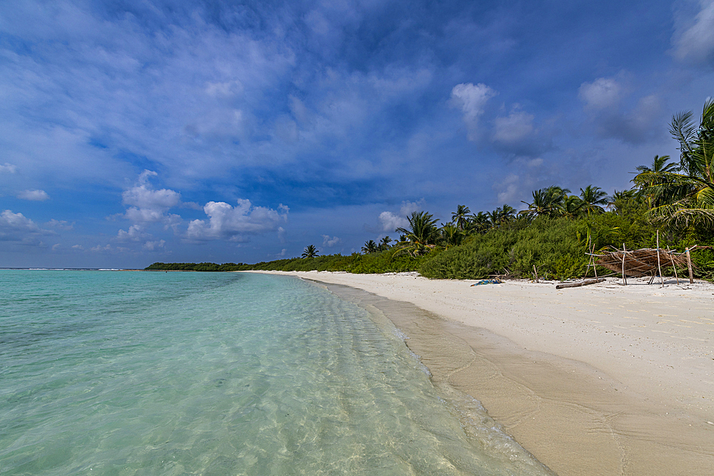 White sand beach, Parali 1 island, Lakshadweep archipelago, Union territory of India, Indian Ocean, Asia